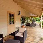 13P 5B Beautiful Villa With Pool And Jacuzzi