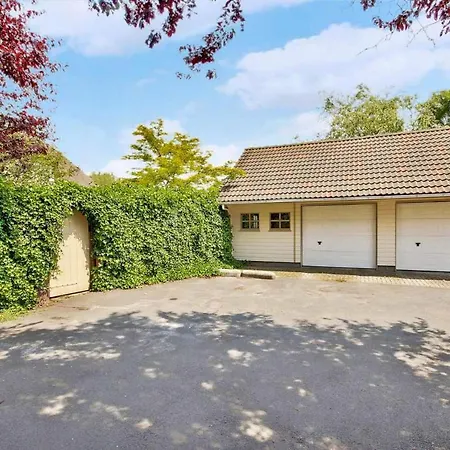 Villa 13p 5b Beautiful With Heated Pool And Jacuzzi