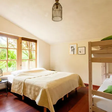 Beautiful With Heated Pool And Jacuzzi Willa