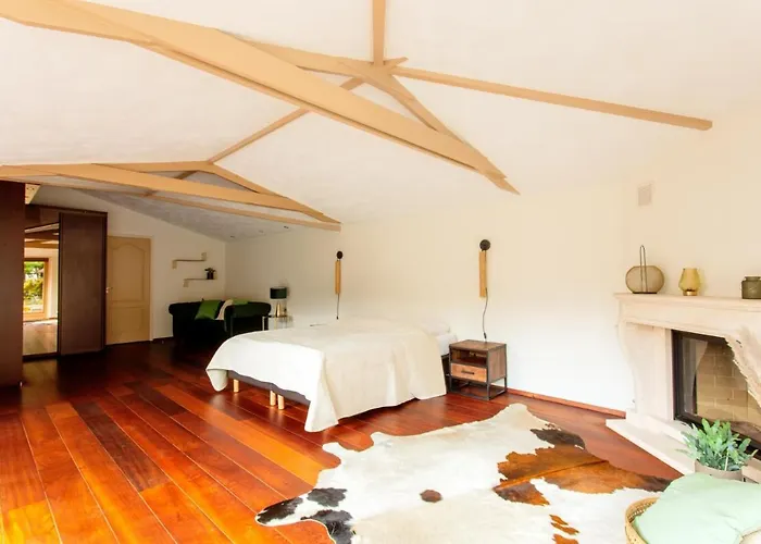 Villa 13p 5b Beautiful With Heated Pool And Jacuzzi *