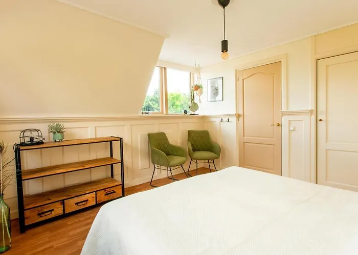 13p 5b Beautiful With Heated Pool And Jacuzzi Villa