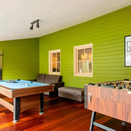 Willa 13p 5b Beautiful With Pool And Jacuzzi *
